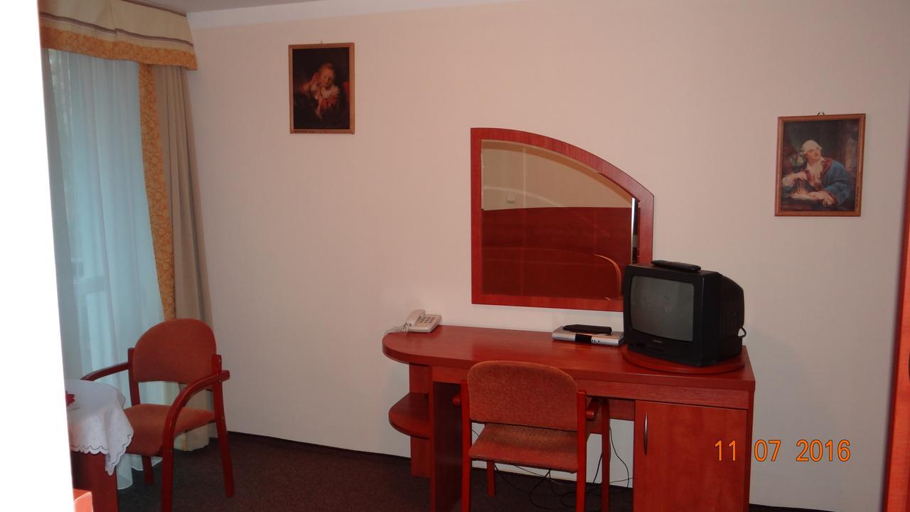 Gwarek Kudowa Zdroj Exterior photo